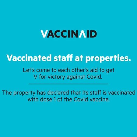 Vaccinated Staff- Oyo Flagship 60526 Five Star Grand เชมชาบัด ภายนอก รูปภาพ
